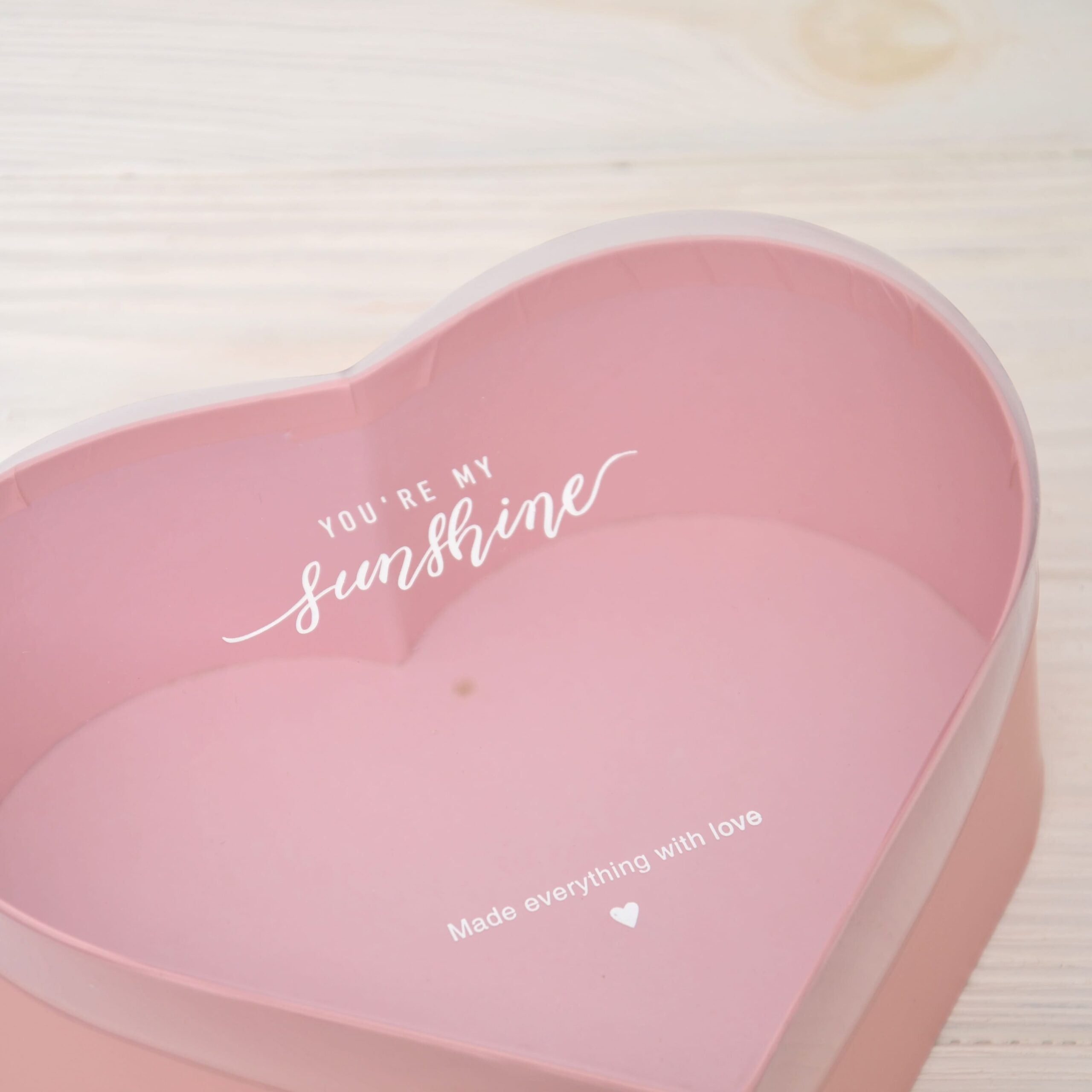 Коробка-серце Sunshine рожева 18*16*7 см S 2 korobka sertse sunshine rozheva 18 16 7 sm s 2 scaled