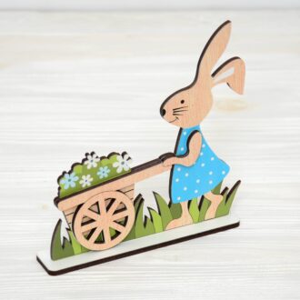 Фігурка на підставці Зайчик-дівчинка з квітами