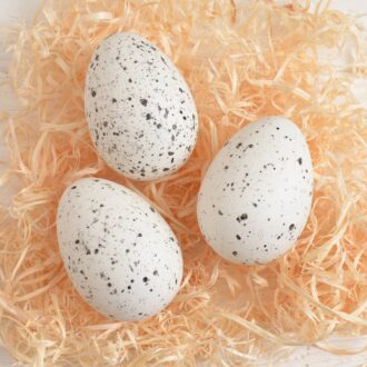 Яйце в цятку 7 см