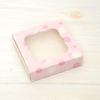 Коробка 120*120*30 мм бузкова з вікном (крупний горошок)