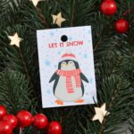 Бірка новорічна 50*70 мм Let It Snow пінгвін